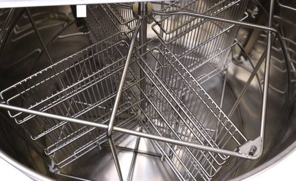 4 /8 Waben Selbstwendeschleuder Zander, Langstroth, DN, Dadant HR