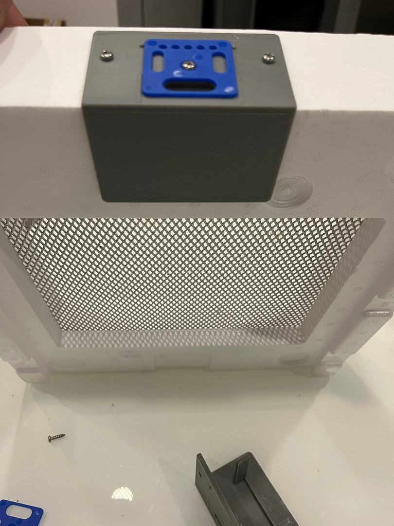 Mini Plus Fluglochrosette Fluglochschieber Drohnensperre Belegstellen Blau Grün Weiß rot Gelb