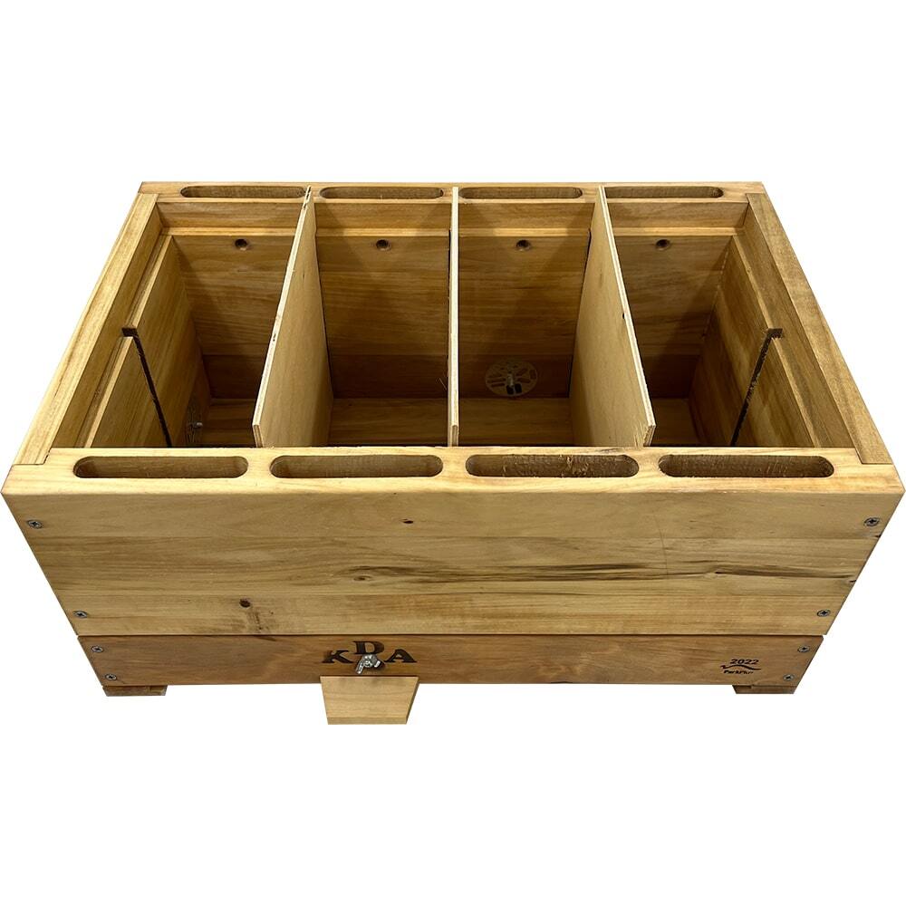 Multifunktionaler Begattungskasten 4 Königin 12 Rähmchen Mini+ Belegstellenbegattung