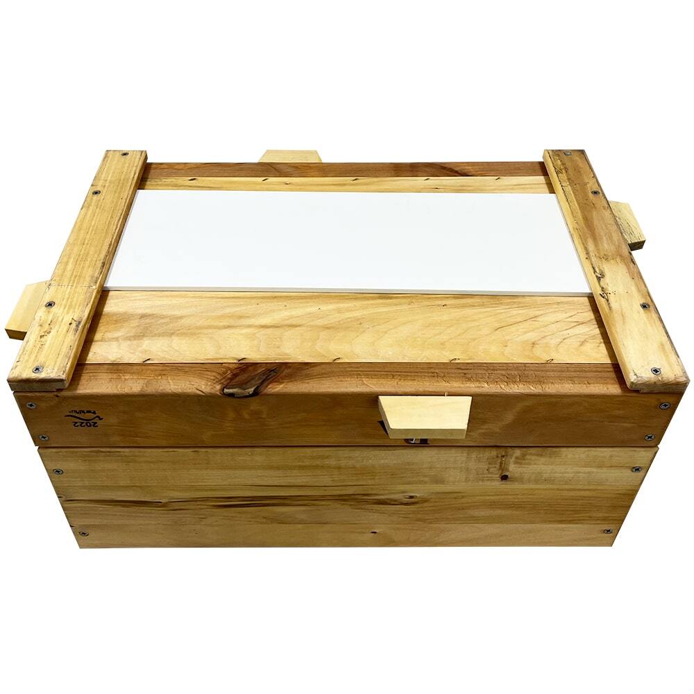 Multifunktionaler Begattungskasten 4 Königin 12 Rähmchen Mini+ Belegstellenbegattung