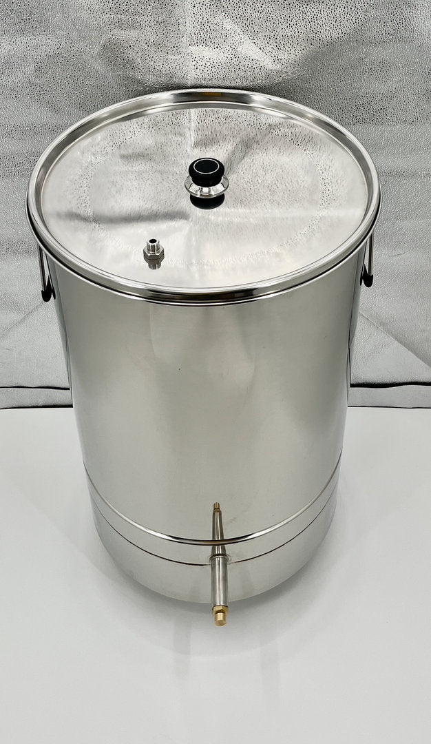 Round stainless steel steam wax melter, 45cm diameter, for up to 12 honeycombs